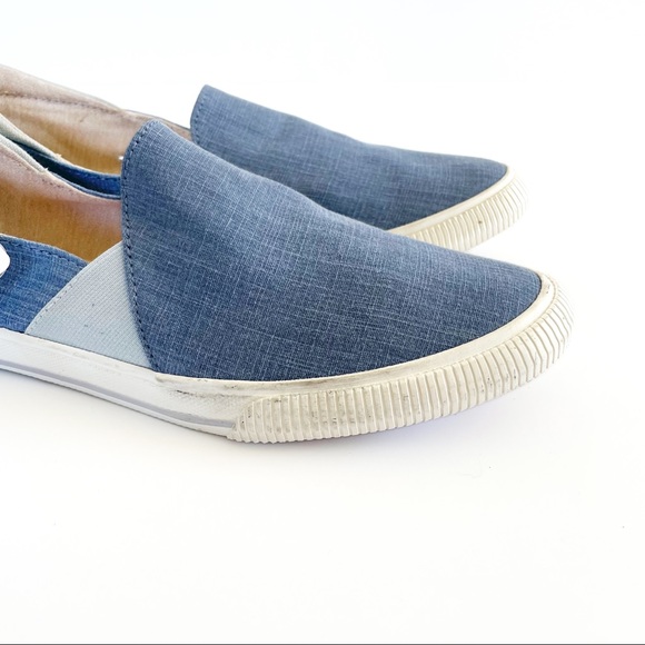 Roxy Women's Boat Shoes Slip On Blue Chambray Brayden Flats Surfer Beach Size 10 - Picture 4 of 16